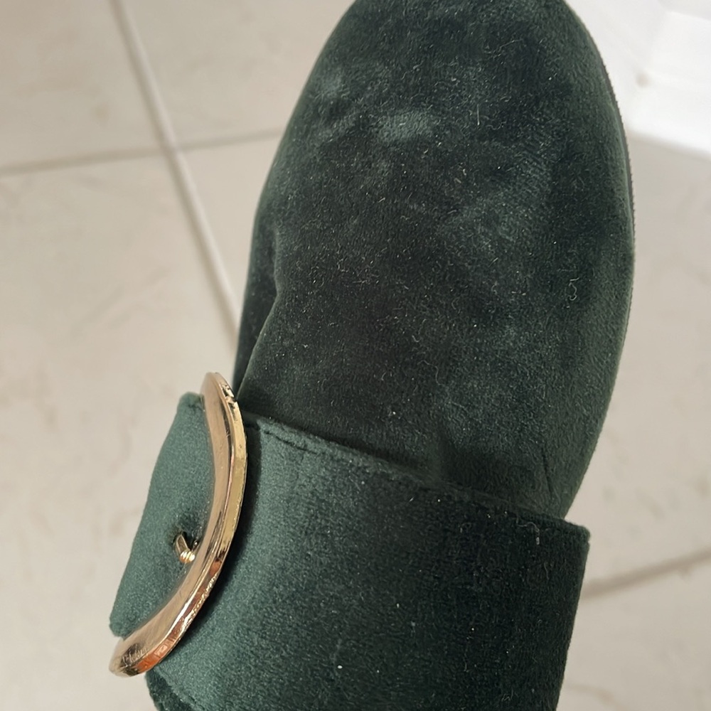 Shoes - Picture 6 of 6